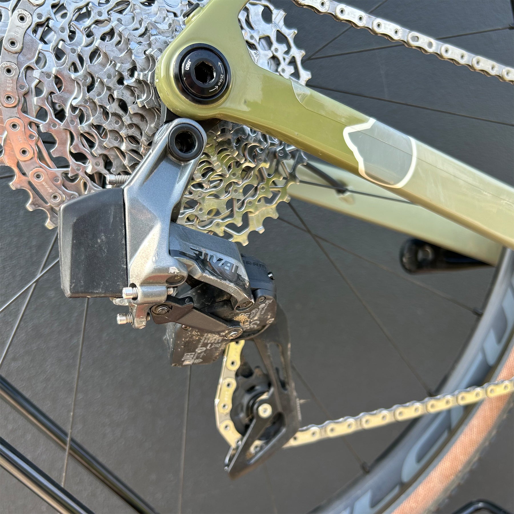 cinelli-king-zydeco-2-sram-rival-axs-v-lo-gravel-test-taille-m image 6