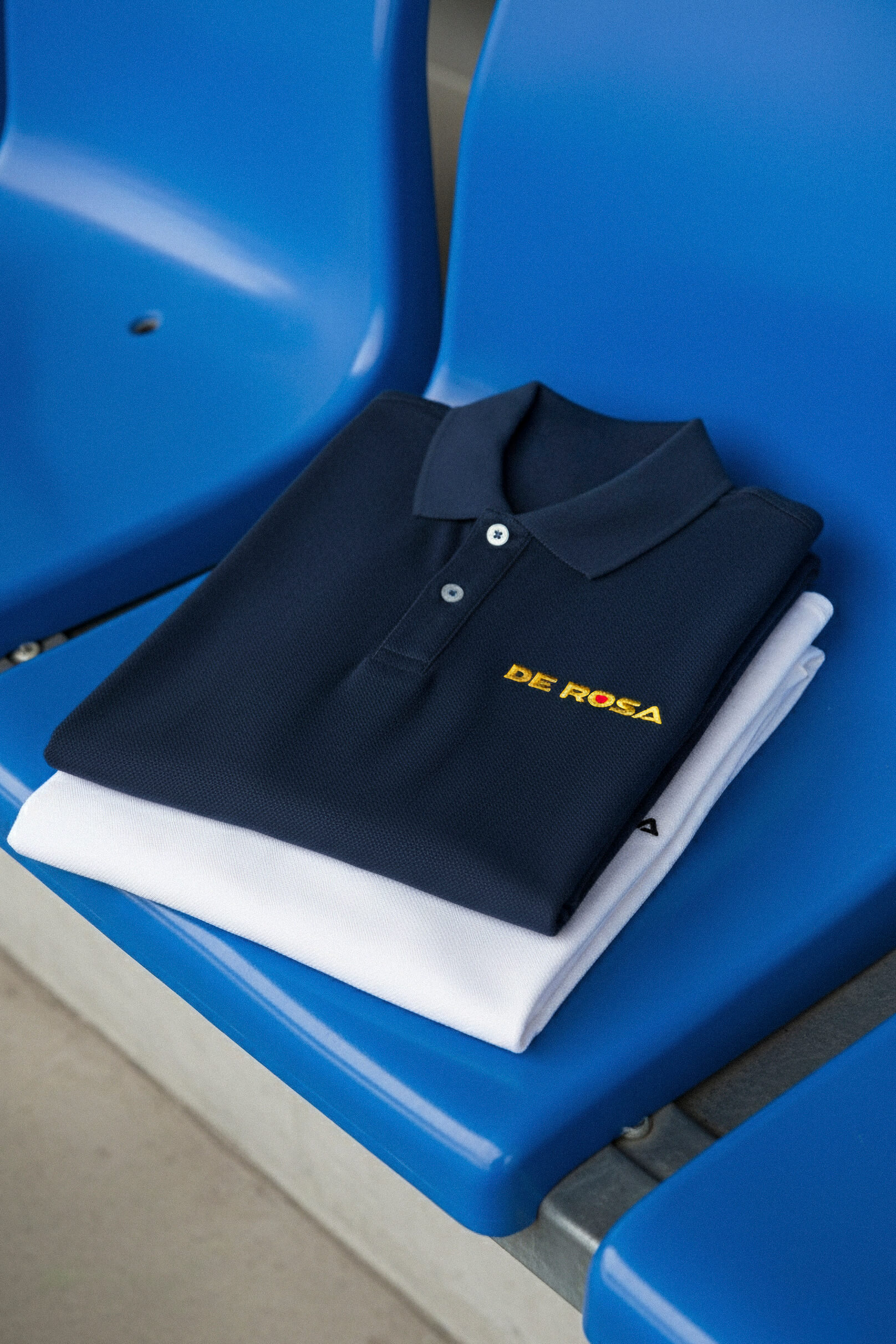 de-rosa-polo-piqu-brod-lifestyle image 5