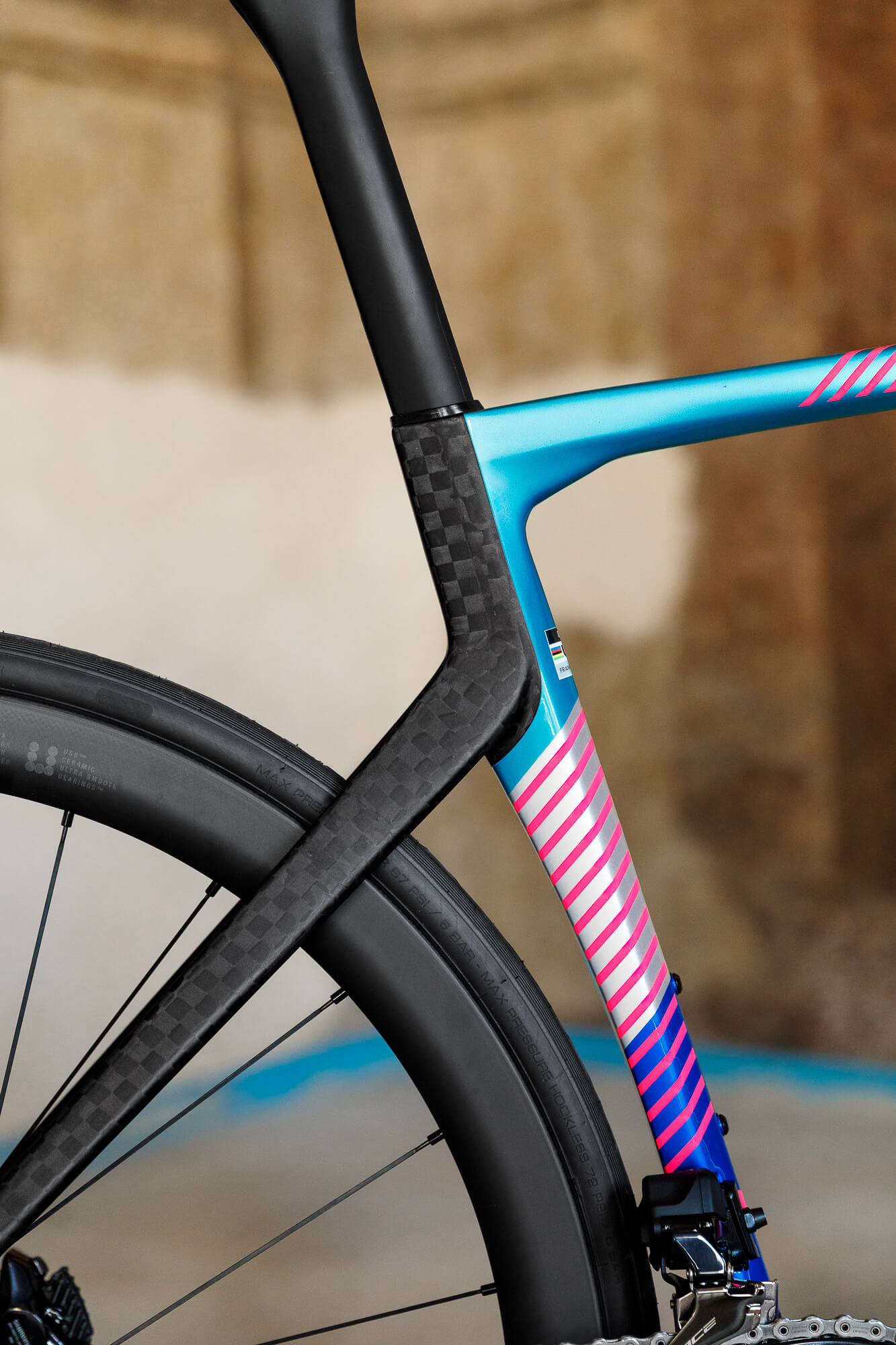 de-rosa-70-v-lo-course-carbone-pro-giro image 4