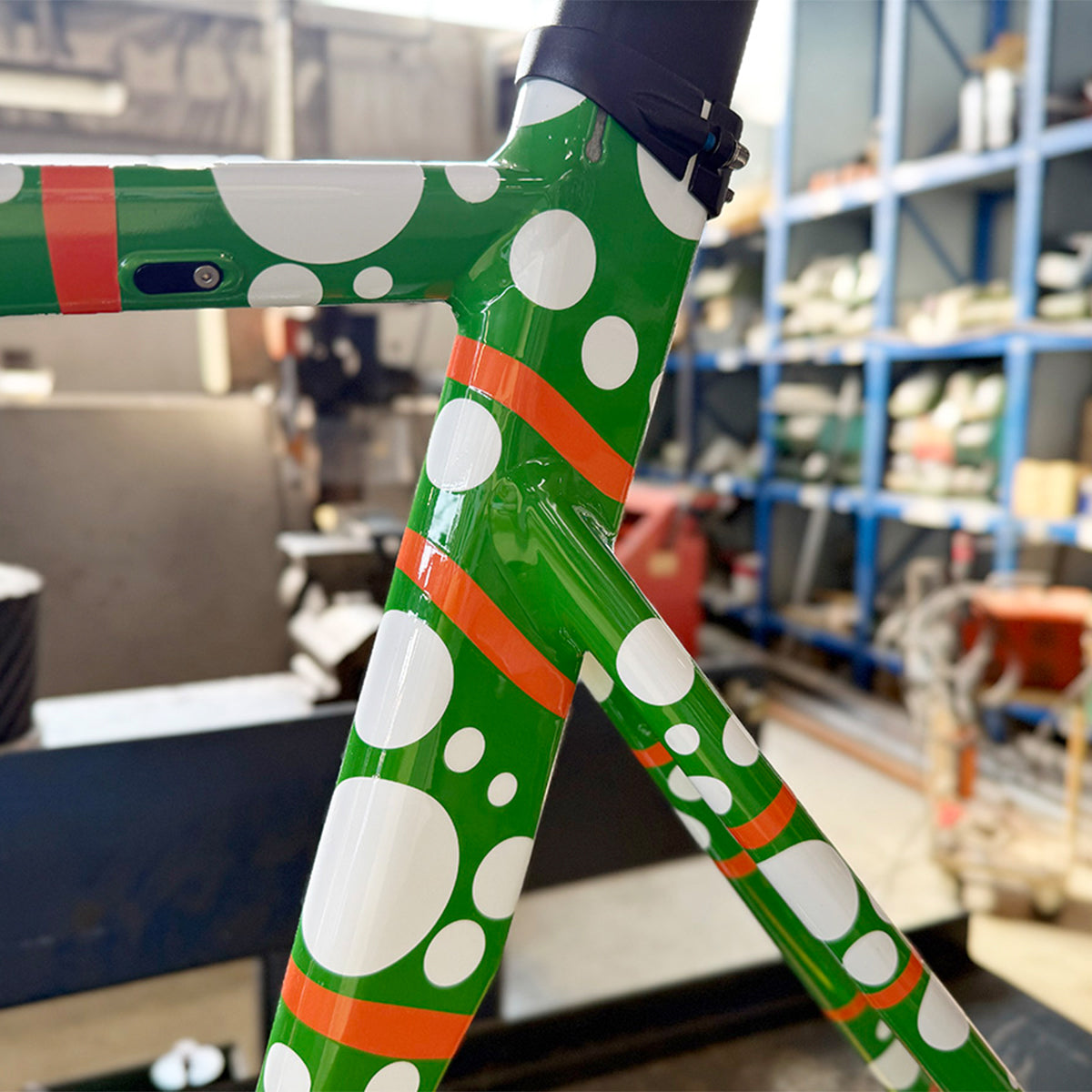 cinelli-vigorelli-kit-cadre-piste-art-program-yinka-ilori image 4