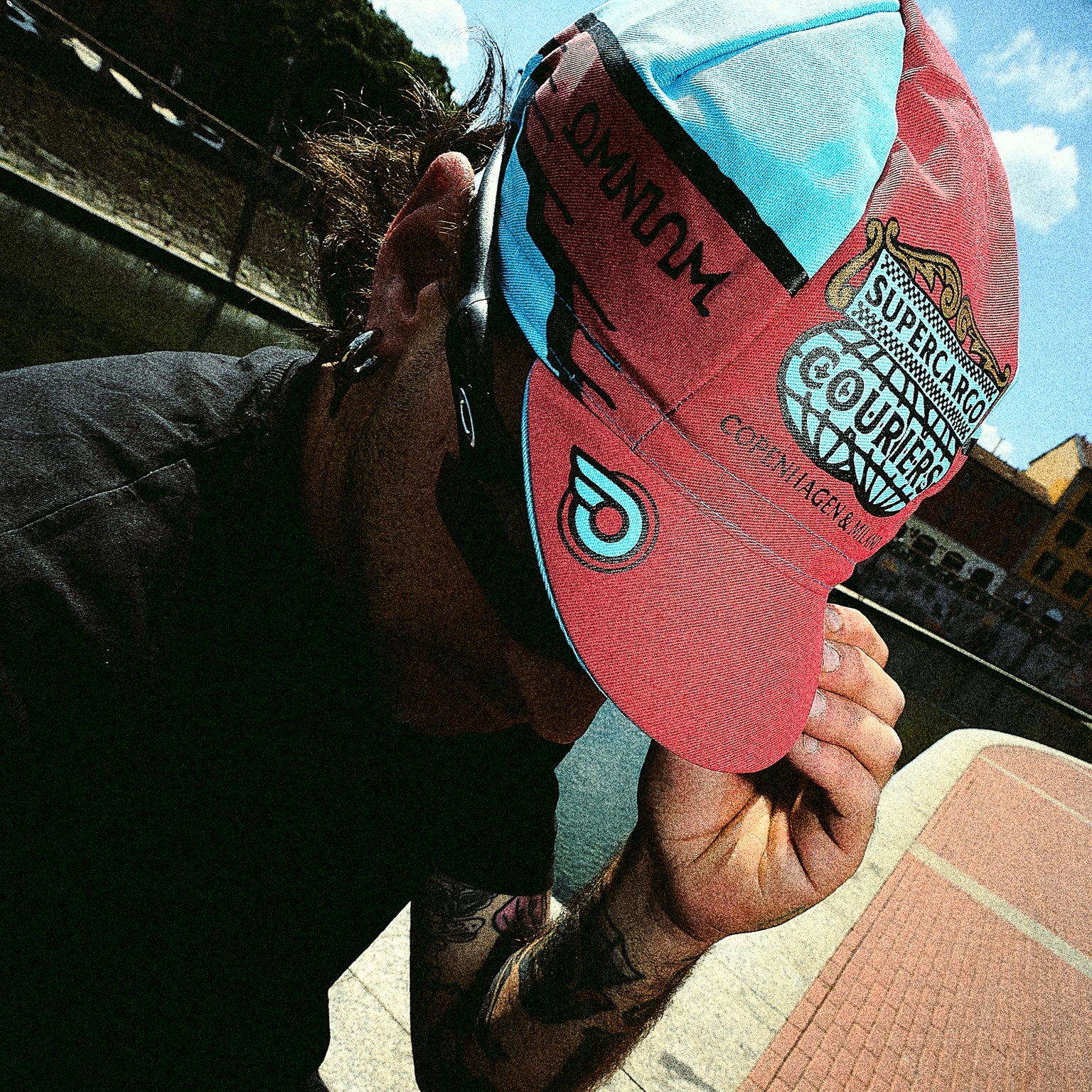 cinelli-omnium-supercargo-casquette-cycliste-rouge image 4