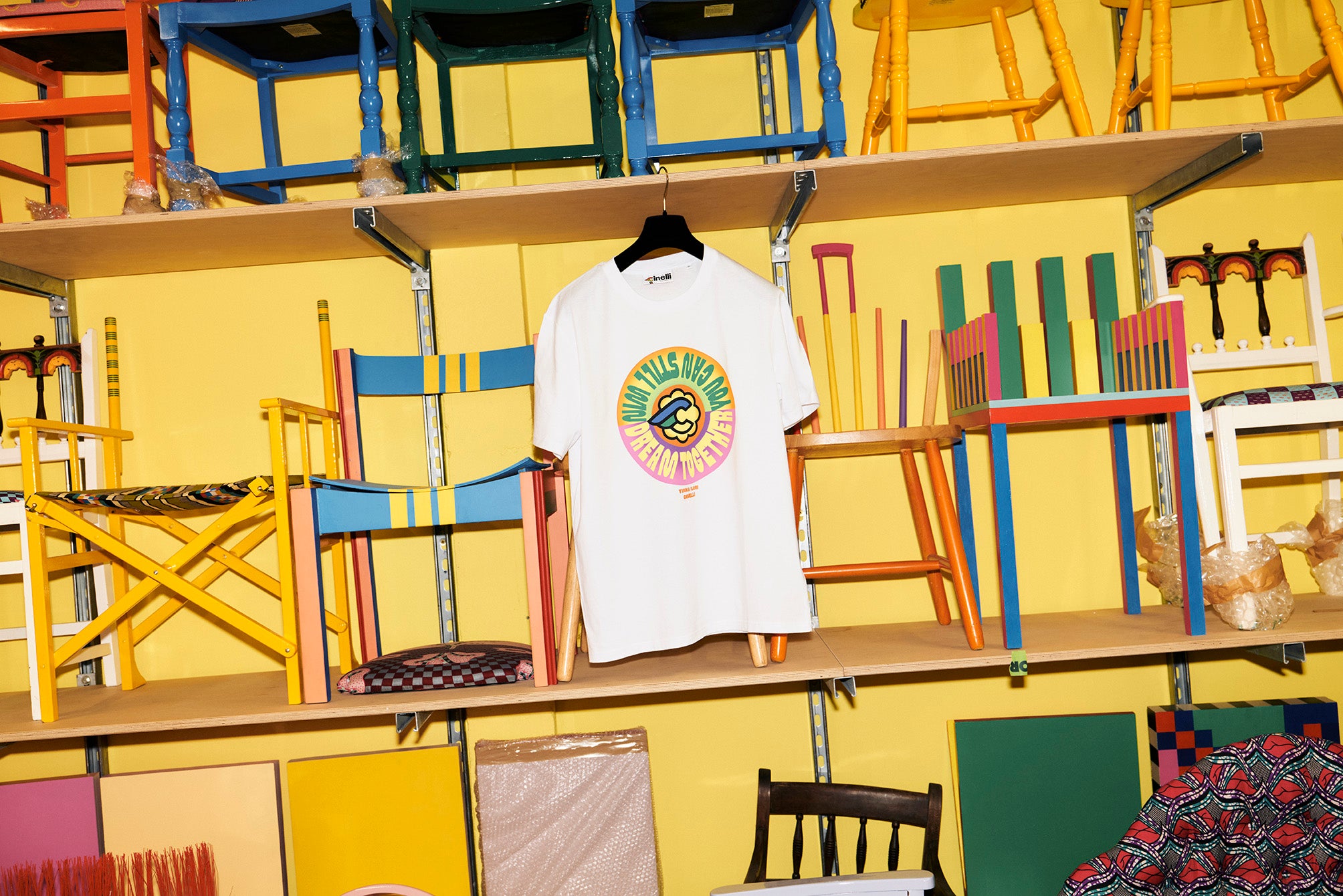 cinelli-yinka-ilori-dream-together-blanc-t-shirt image 4