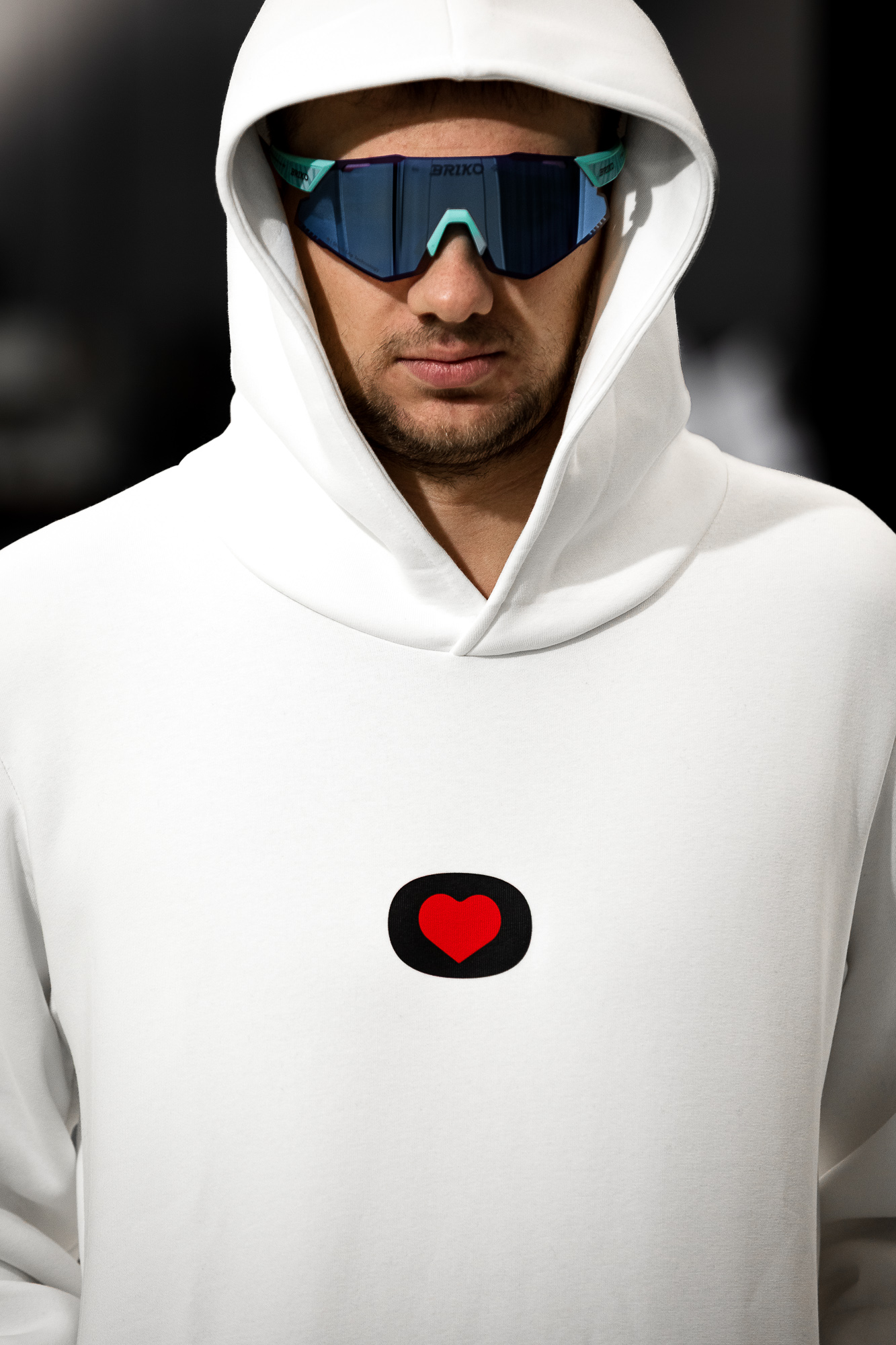 de-rosa-heart-hoodie-sweat-capuche-c-ur-unisexe image 2