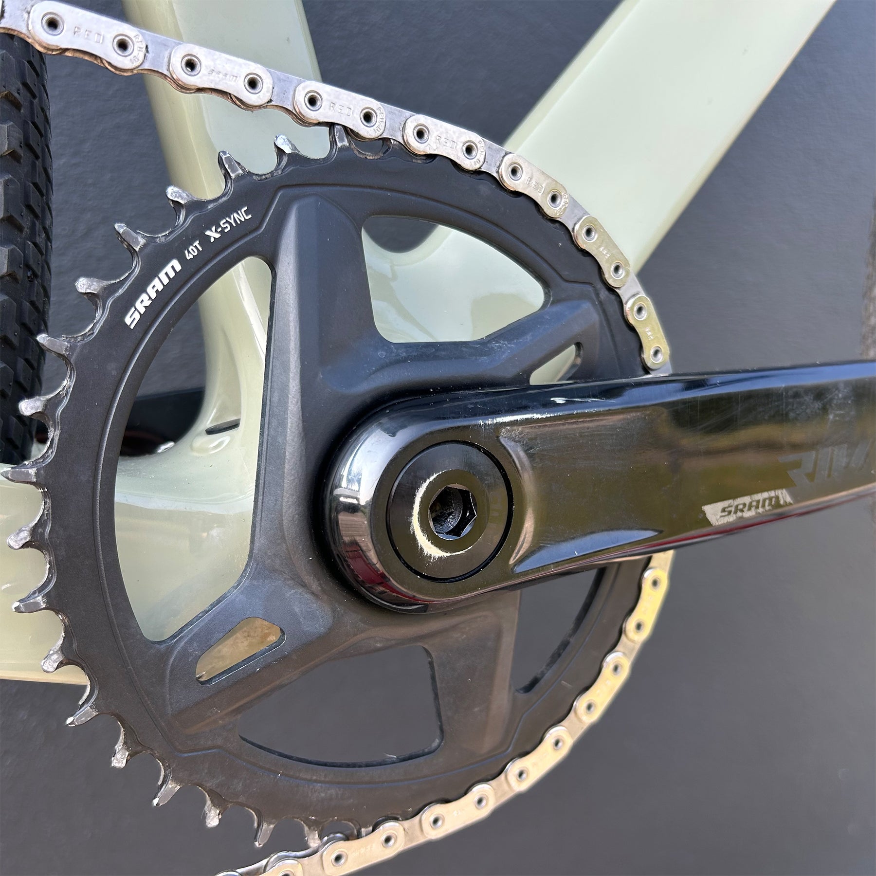 cinelli-king-zydeco-2-sram-rival-axs-v-lo-gravel-test-taille-m image 4