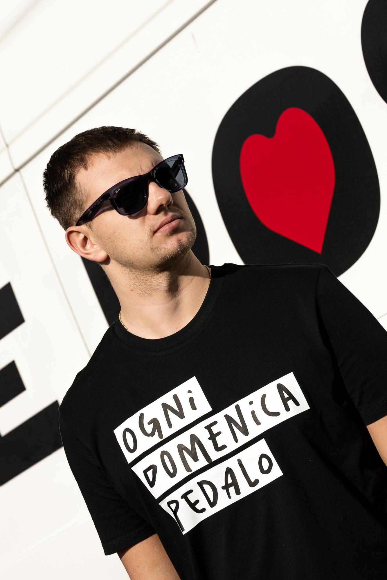 de-rosa-2026-ogni-domenica-pedalo-t-shirt-t-shirt-noir-cyclisme image 1