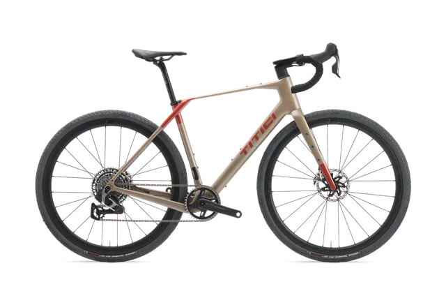 titici-revo-red-xplr-axs-13s-v-lo-gravel image 1