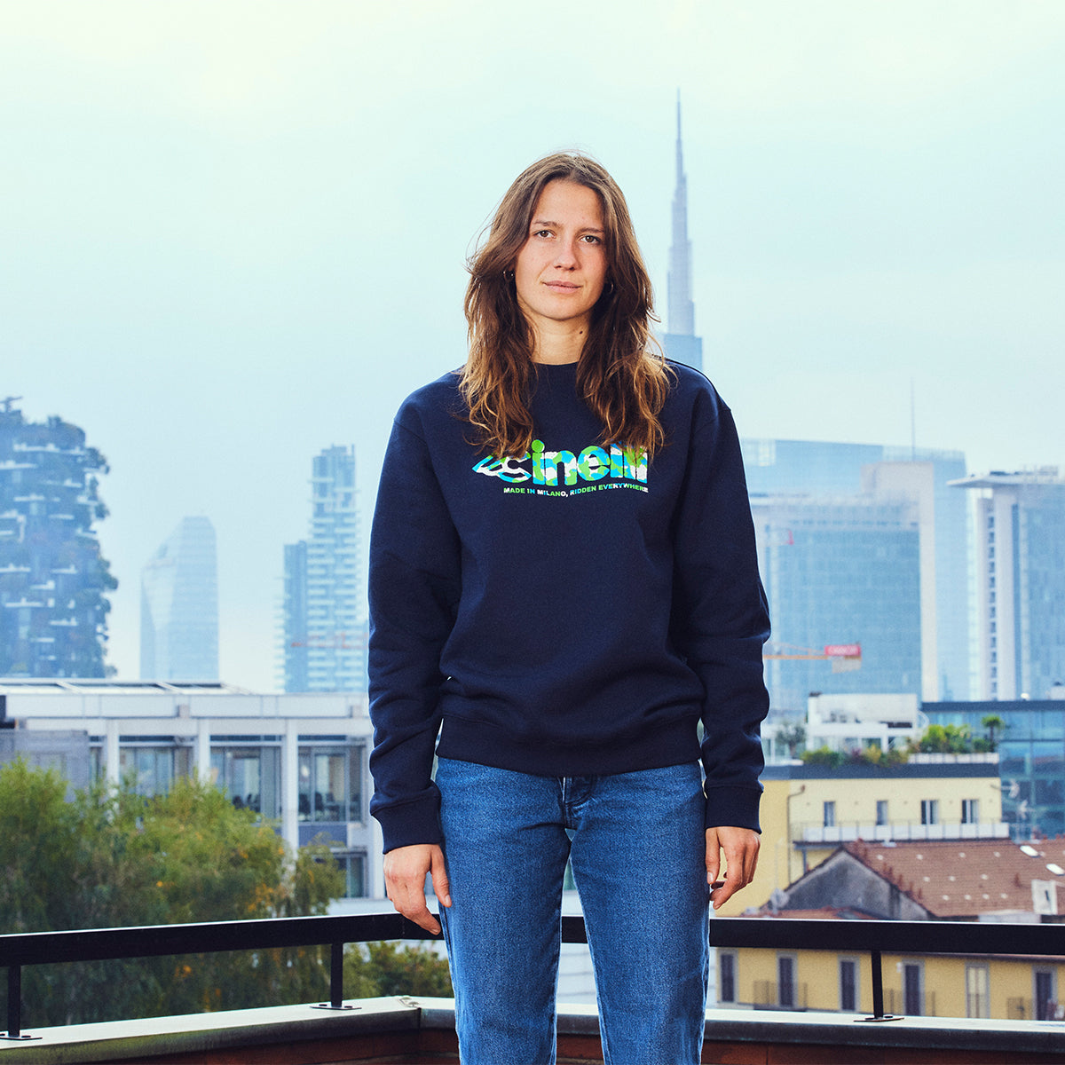 cinelli-crewneck-global-cycling-blue-sweat-col-rond-unisexe image 3