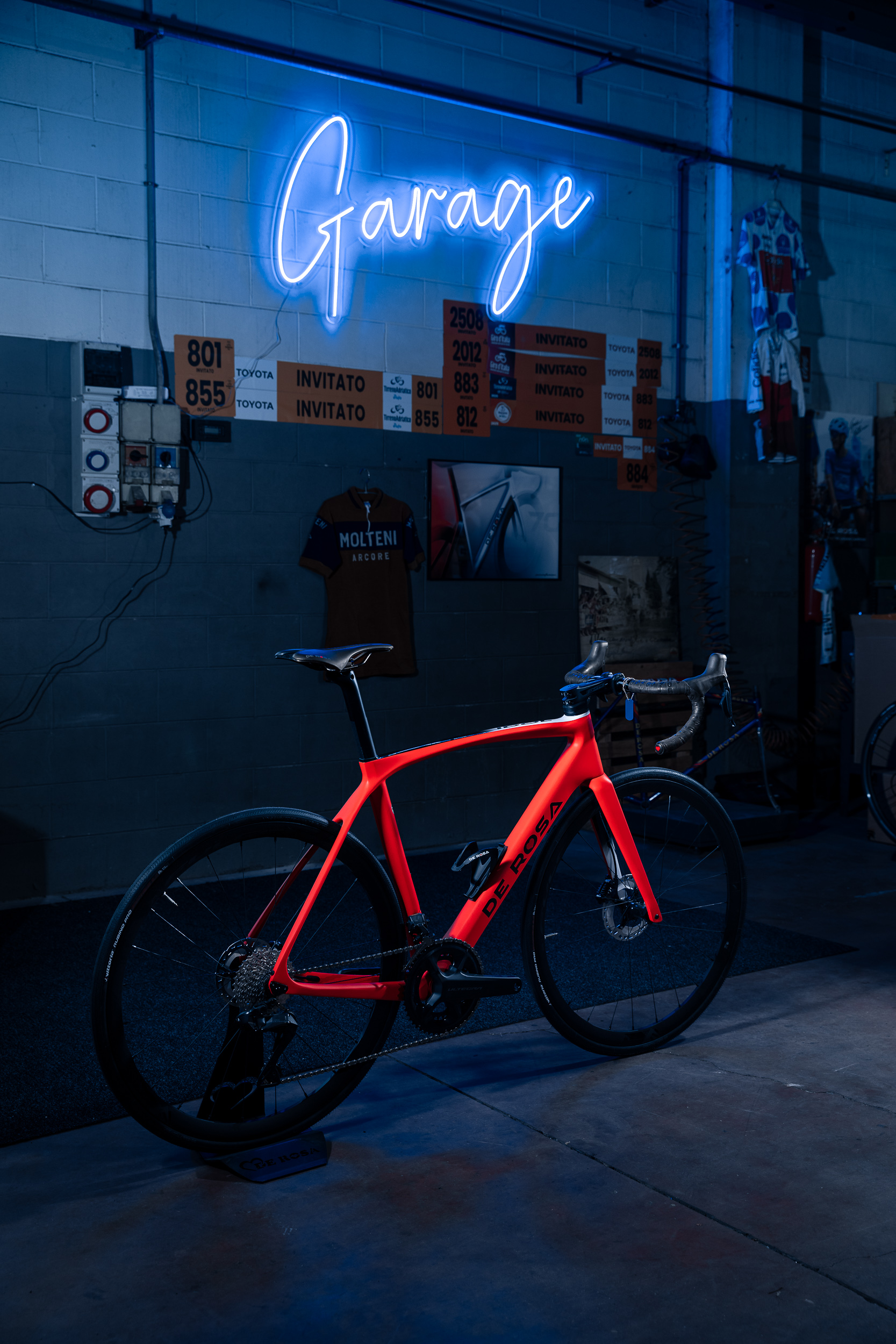 de-rosa-idol-red-grad-v-lo-course-rouge-d-grad image 8