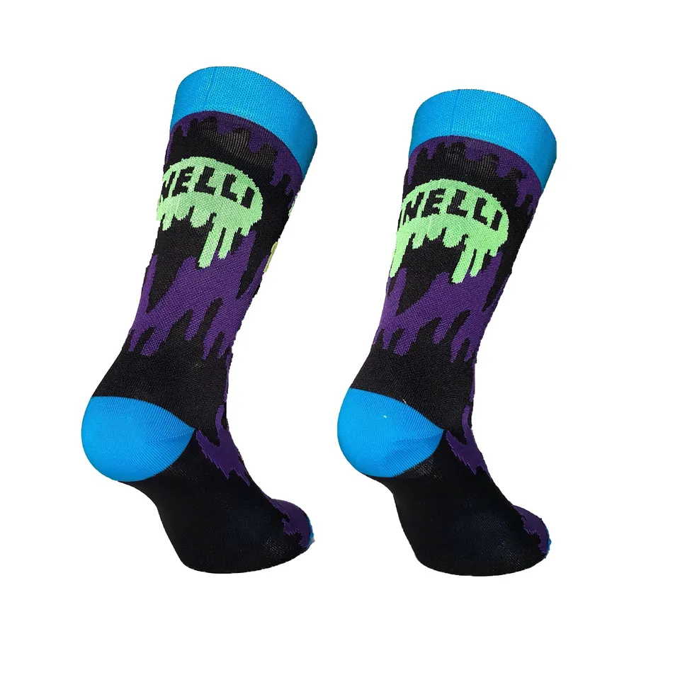 cinelli-ana-benaroya-slime-socks-chaussettes-cycliste-art image 1