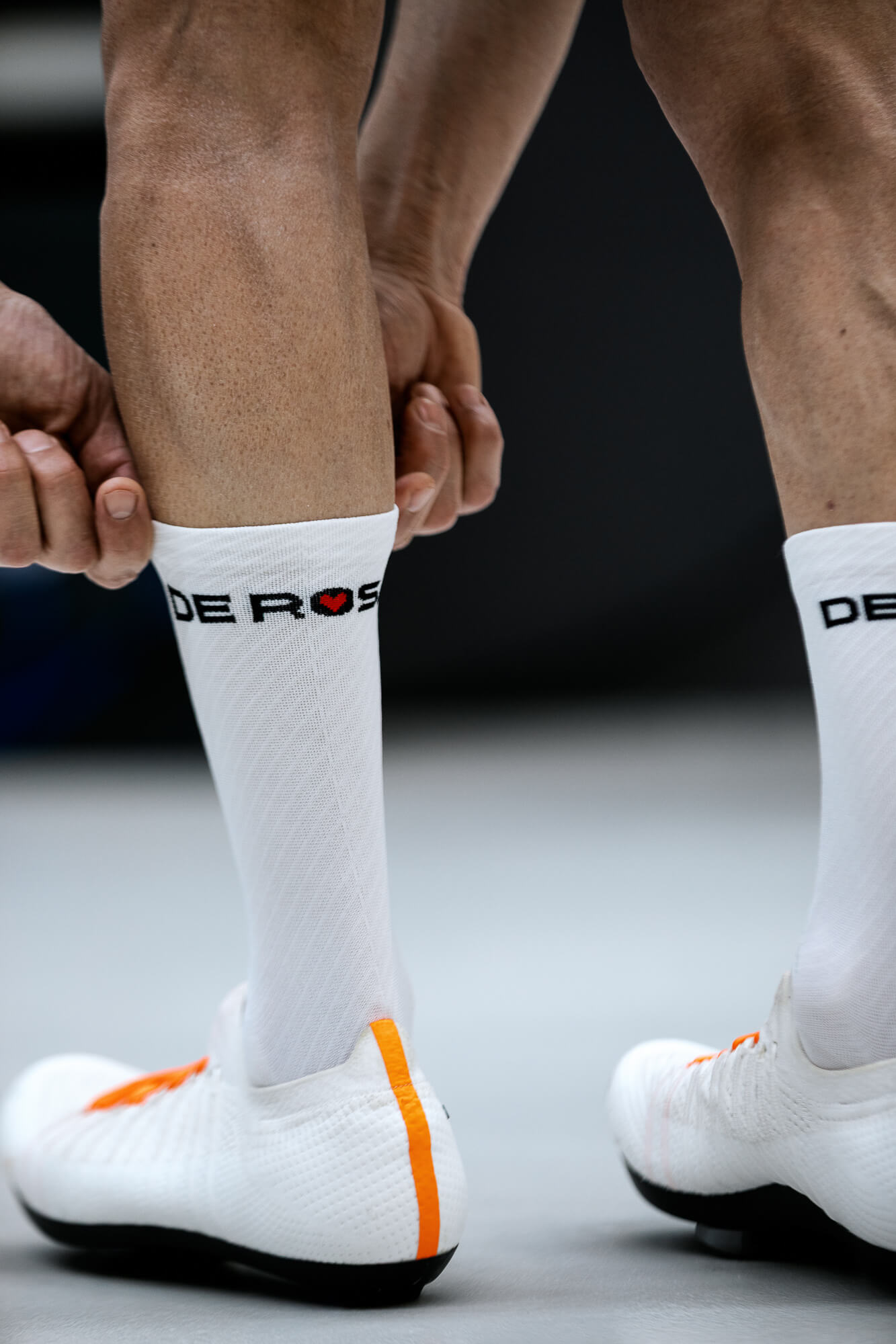 de-rosa-cycling-socks-pack-black-white-chaussettes-v-lo image 2