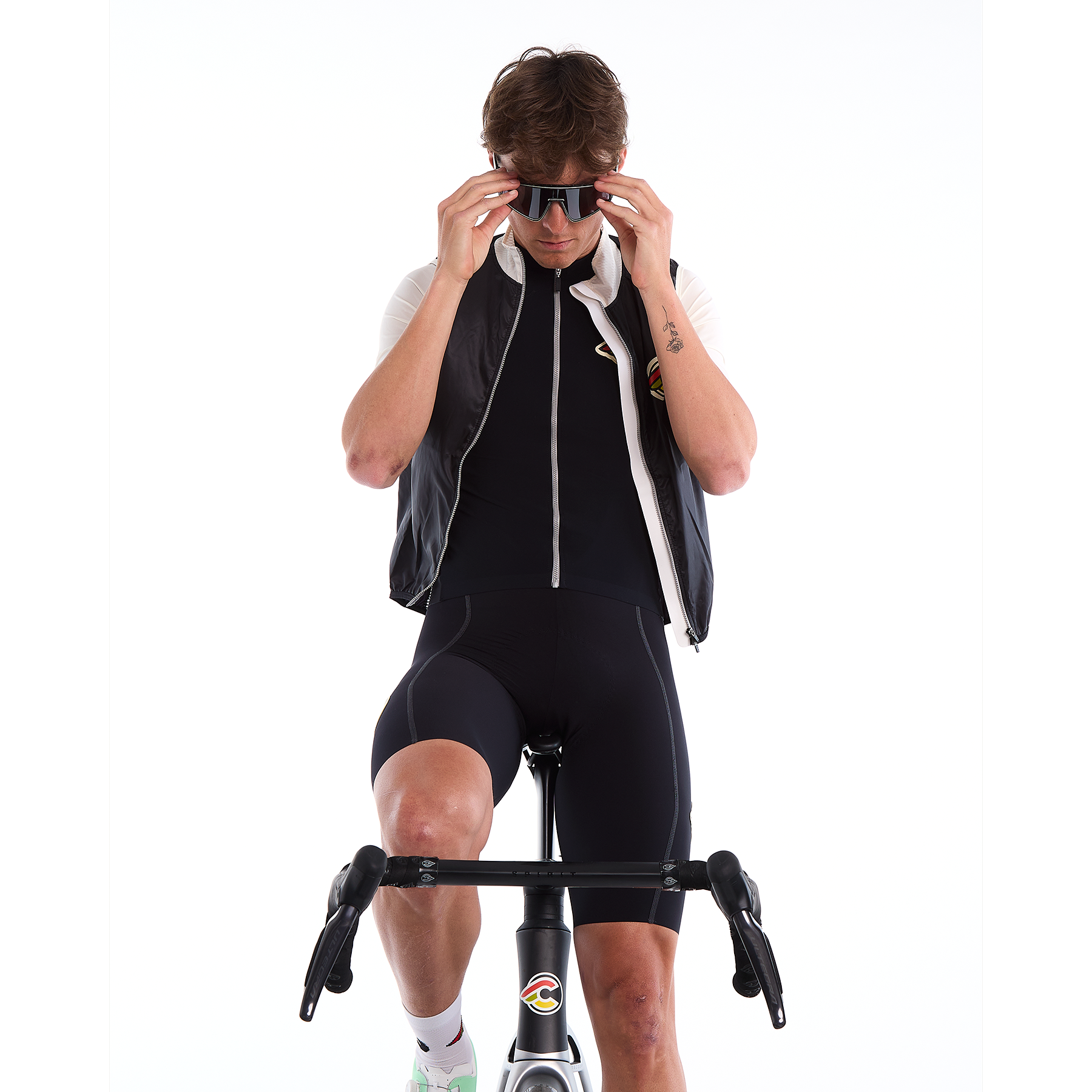 cinelli-supercorsa-gilet-coupe-vent-noir-et-blanc-homme image 2