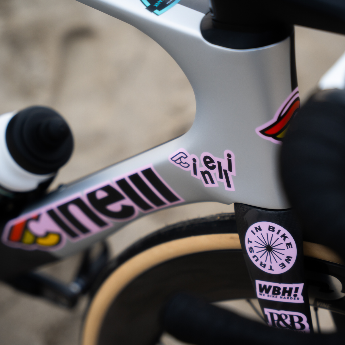 cinelli-aeroscoop-kit-cadre-carbone-a-ro-route image 4
