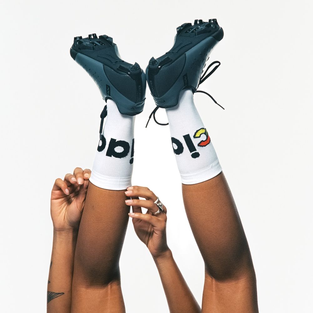 cinelli-socks-ciao-white-chaussettes-cyclisme image 2