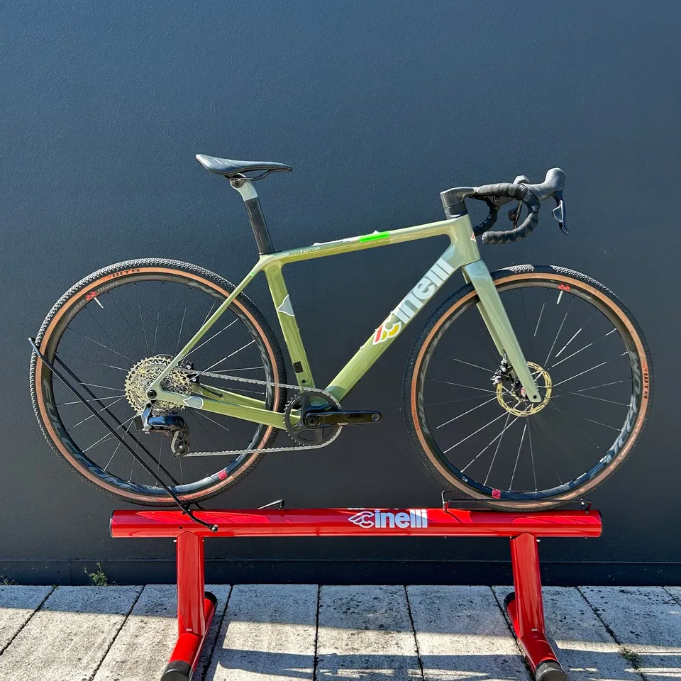 cinelli-king-zydeco-ii-sage-rover-v-lo-gravel-sram-rival-xplr-etap-46s image 1